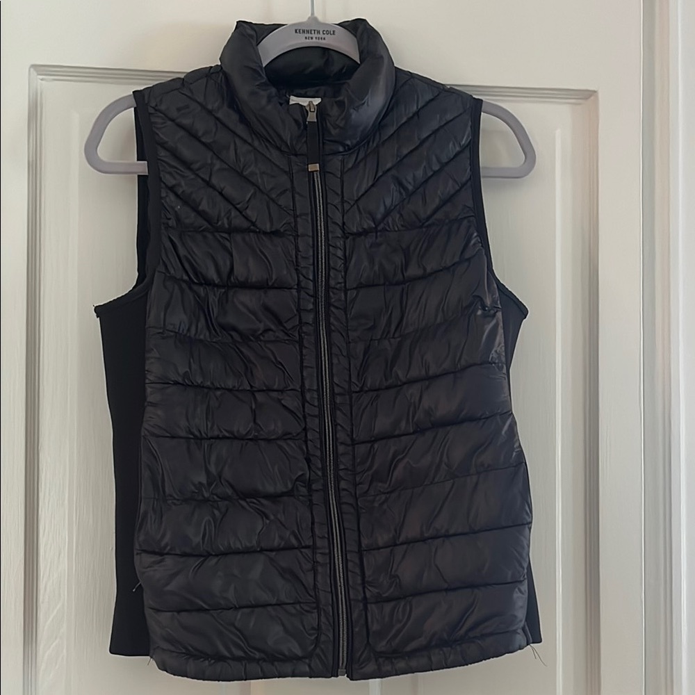 Gap Quilted Black Vest
